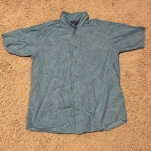 Round tree and Yorke Shirt